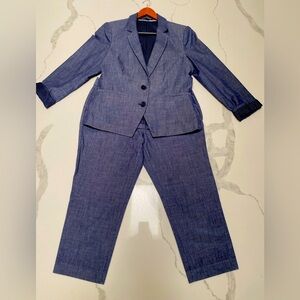 Cropped Chambray Express Suit